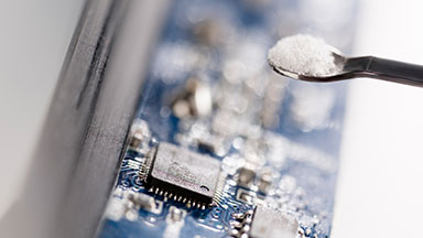 YAG（熒光粉）有什么性能特點(diǎn)？